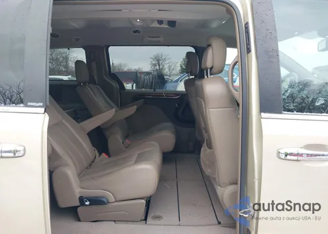 2011 Chrysler Town & Country Limited из США, поврежденный, VIN 2A4RR6DG7BR652964